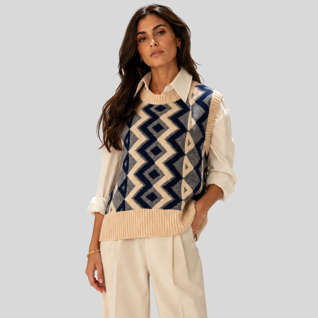 Lambswool Knit Vest – Natural Oat & Deep Navy