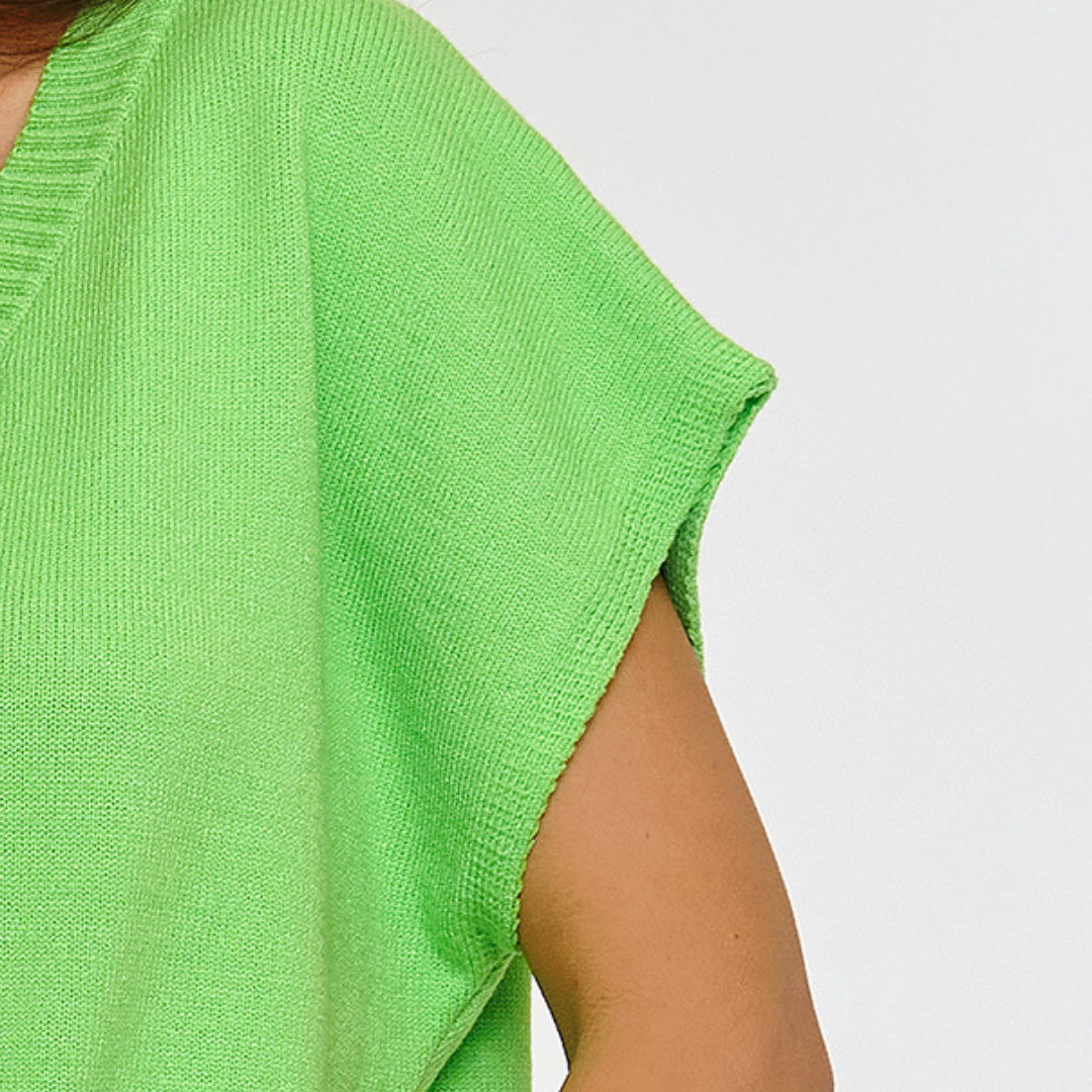 Short sleeves